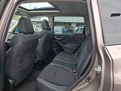 2022 Subaru Forester Premium CVT