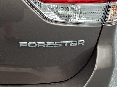 2022 Subaru Forester Premium CVT