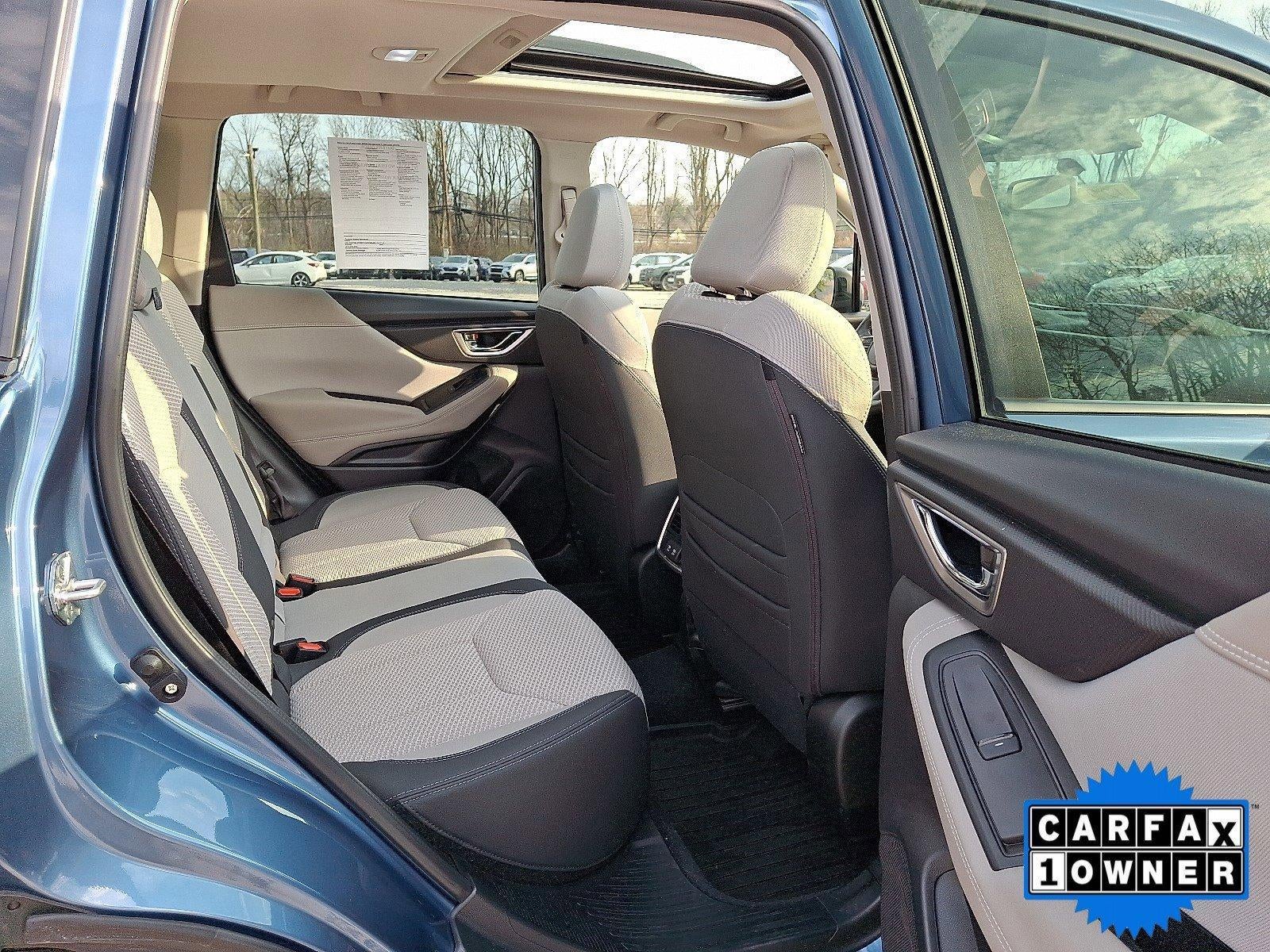 2022 Subaru Forester Premium CVT