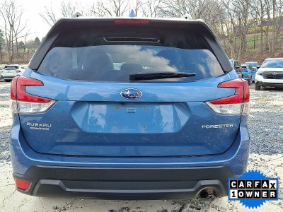 2022 Subaru Forester Premium CVT