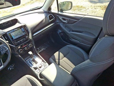 2023 Subaru Forester Premium CVT