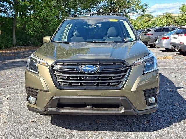 2023 Subaru Forester Premium CVT