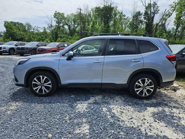 2022 Subaru Forester Limited CVT