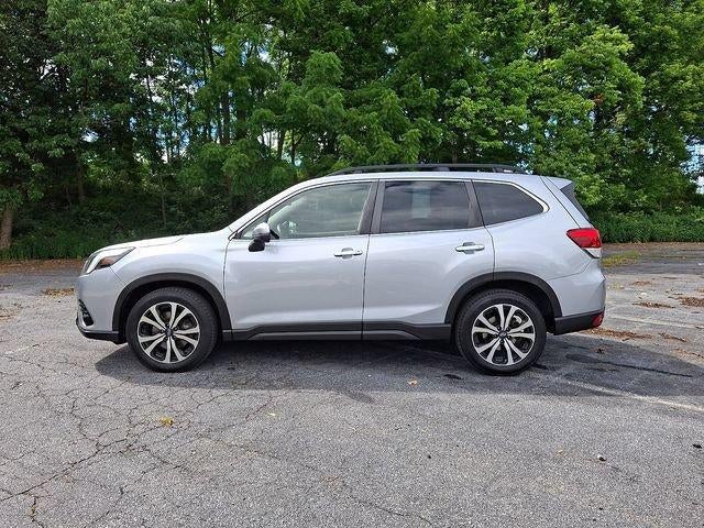 2022 Subaru Forester Limited CVT