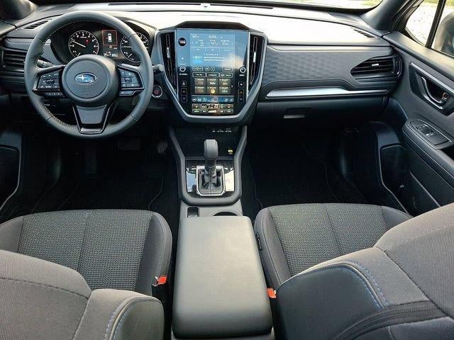 2025 Subaru Forester Premium AWD