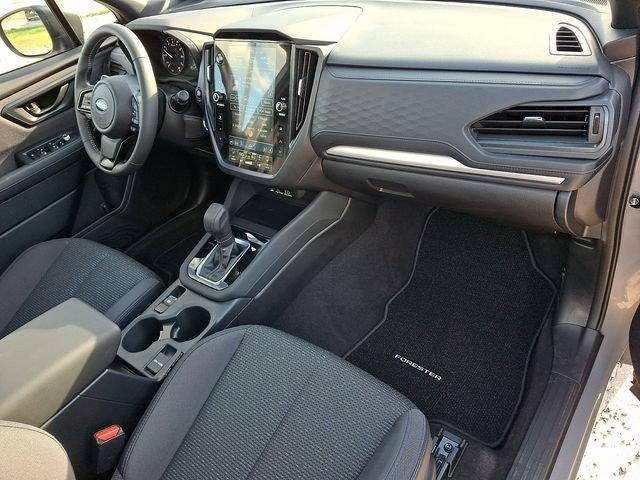 2025 Subaru Forester Premium AWD