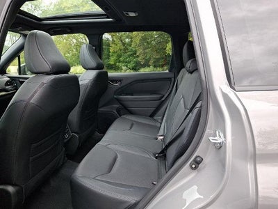 2025 Subaru Forester Limited AWD