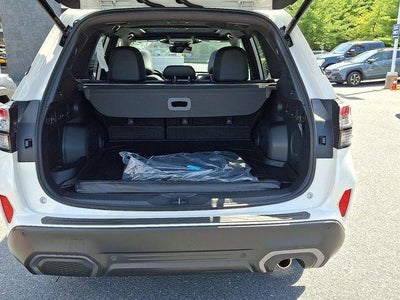 2025 Subaru Forester Limited Hybrid AWD