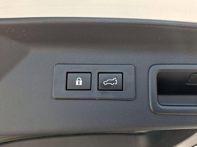 2025 Subaru Forester Limited Hybrid AWD