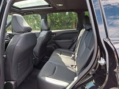2025 Subaru Forester Limited Hybrid AWD