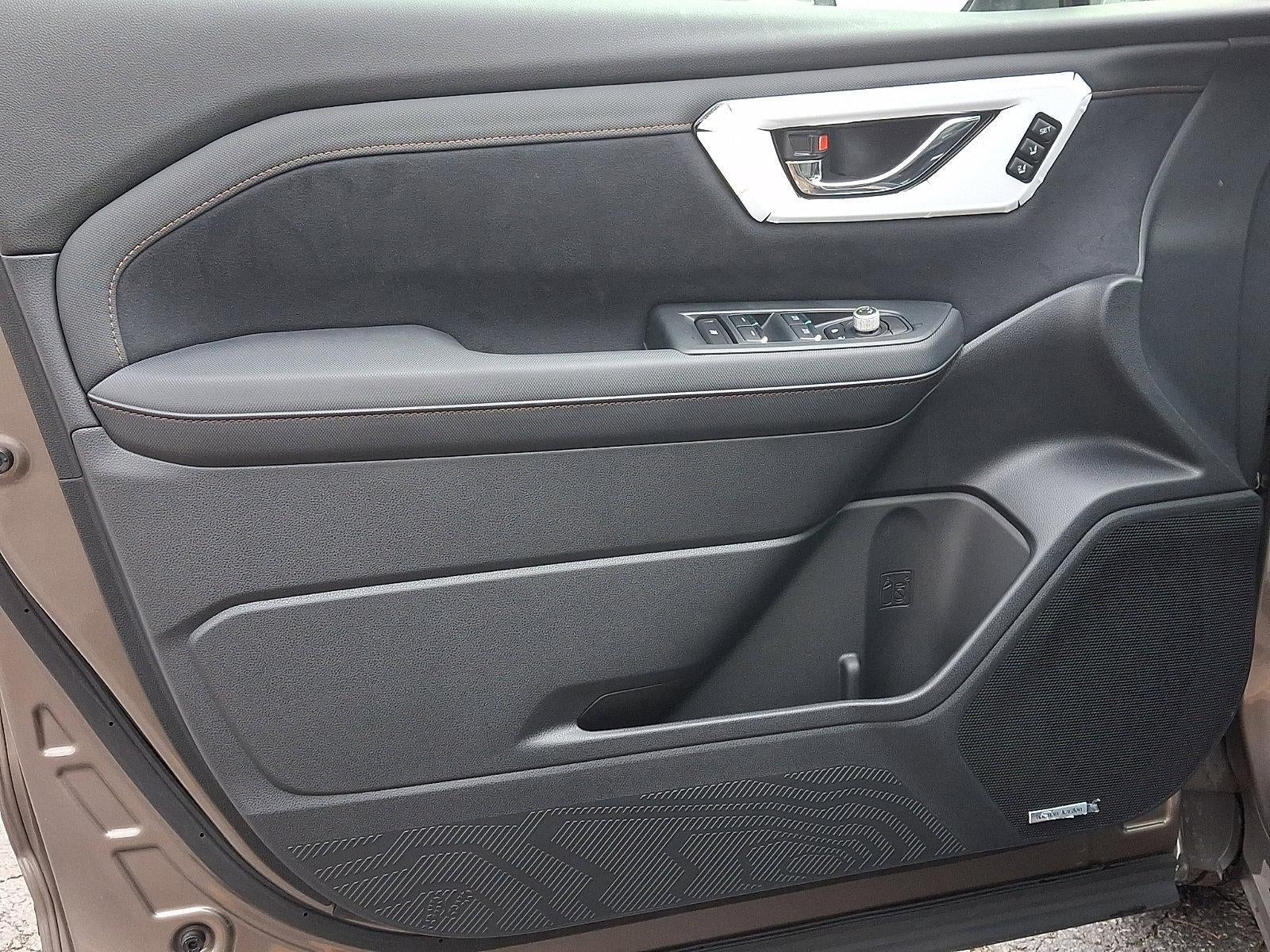 2025 Subaru Forester Touring Hybrid AWD