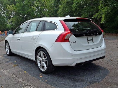 2016 Volvo V60 4dr Wgn T5 Premier AWD