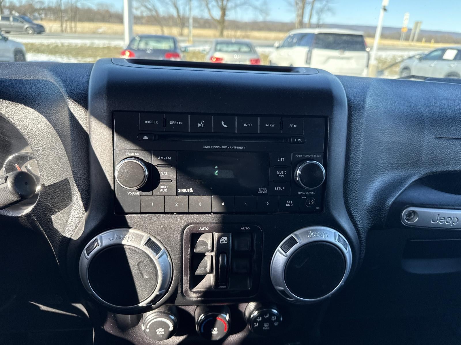 2015 Jeep Wrangler Unlimited 4WD 4dr Sahara