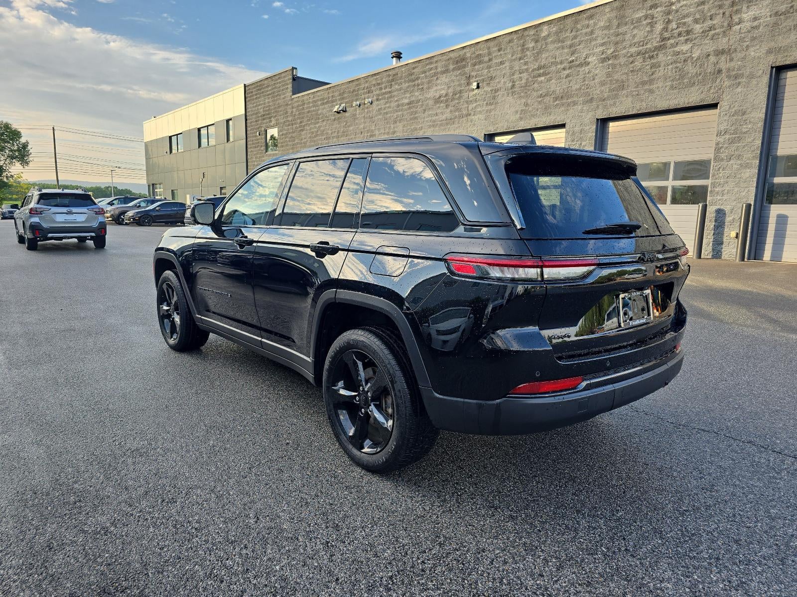 2023 Jeep Grand Cherokee Altitude 4x4