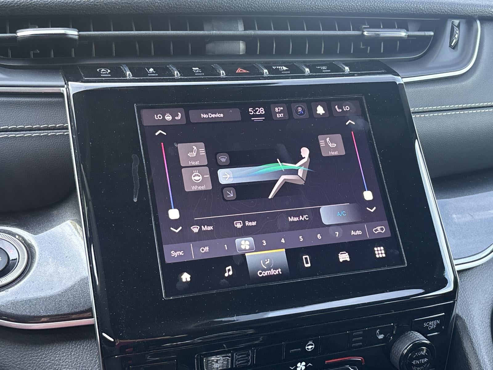 2023 Jeep Grand Cherokee Altitude 4x4