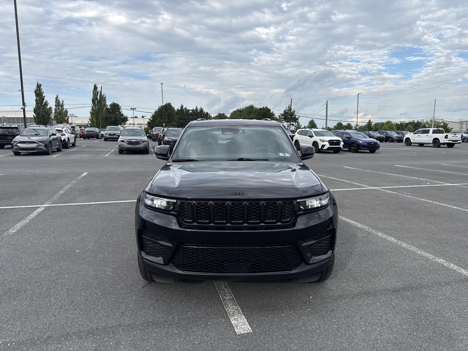 2023 Jeep Grand Cherokee Altitude 4x4