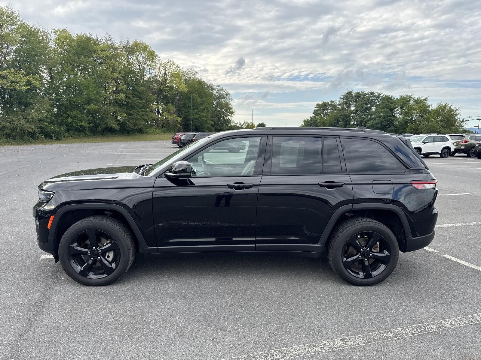 2023 Jeep Grand Cherokee Altitude 4x4