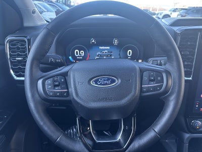2025 Ford Ranger LARIAT 4WD SuperCrew 5' Box