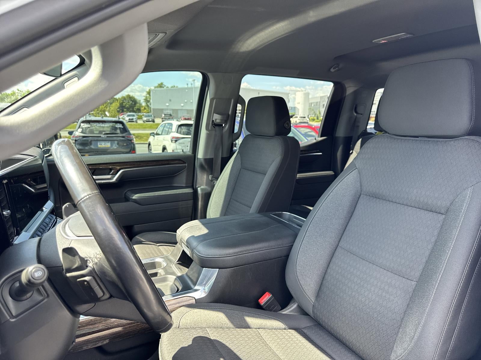2023 GMC Sierra 1500 Crew Cab Short Box 4-Wheel Drive Elevation 3SB