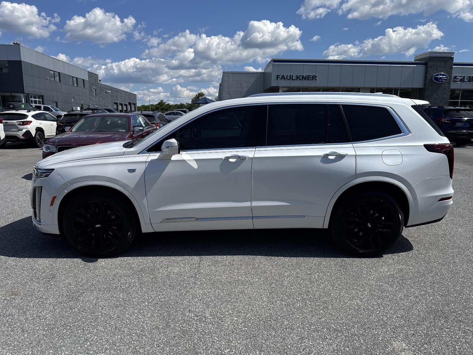 2022 Cadillac XT6 AWD 4dr Premium Luxury