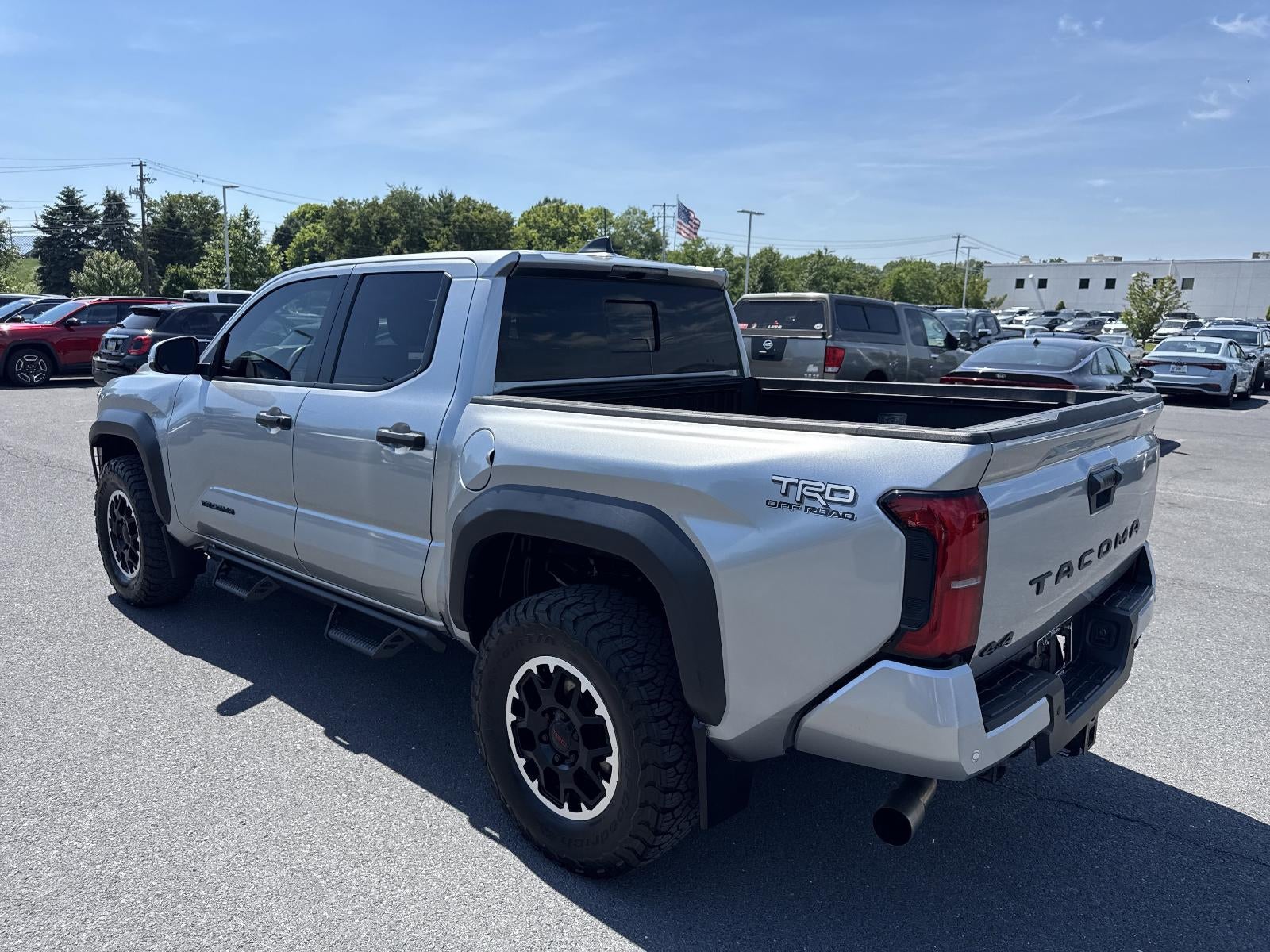 2024 Toyota Tacoma 4WD 4WD TRD Off Road Double Cab 5' Bed AT (Natl)