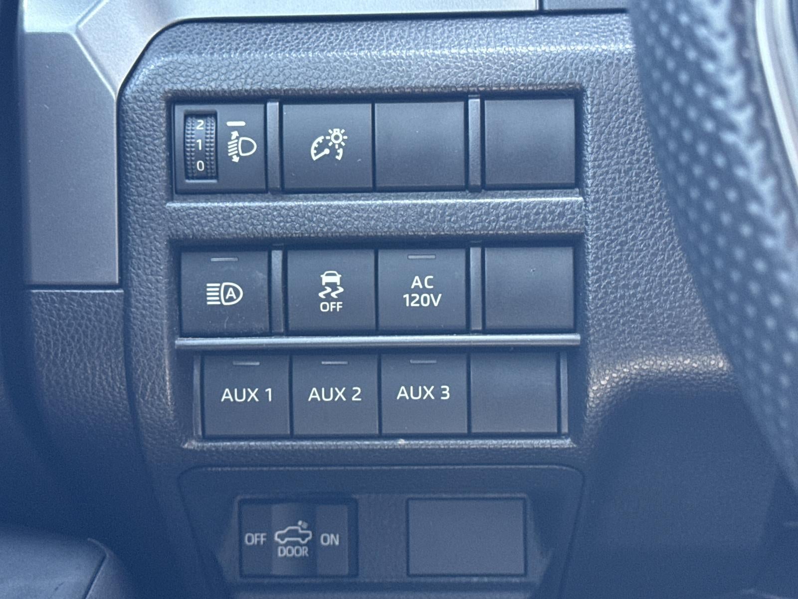 2024 Toyota Tacoma 4WD 4WD TRD Off Road Double Cab 5' Bed AT (Natl)
