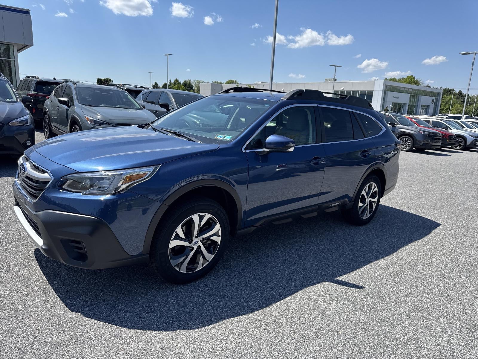 2022 Subaru Outback Limited CVT
