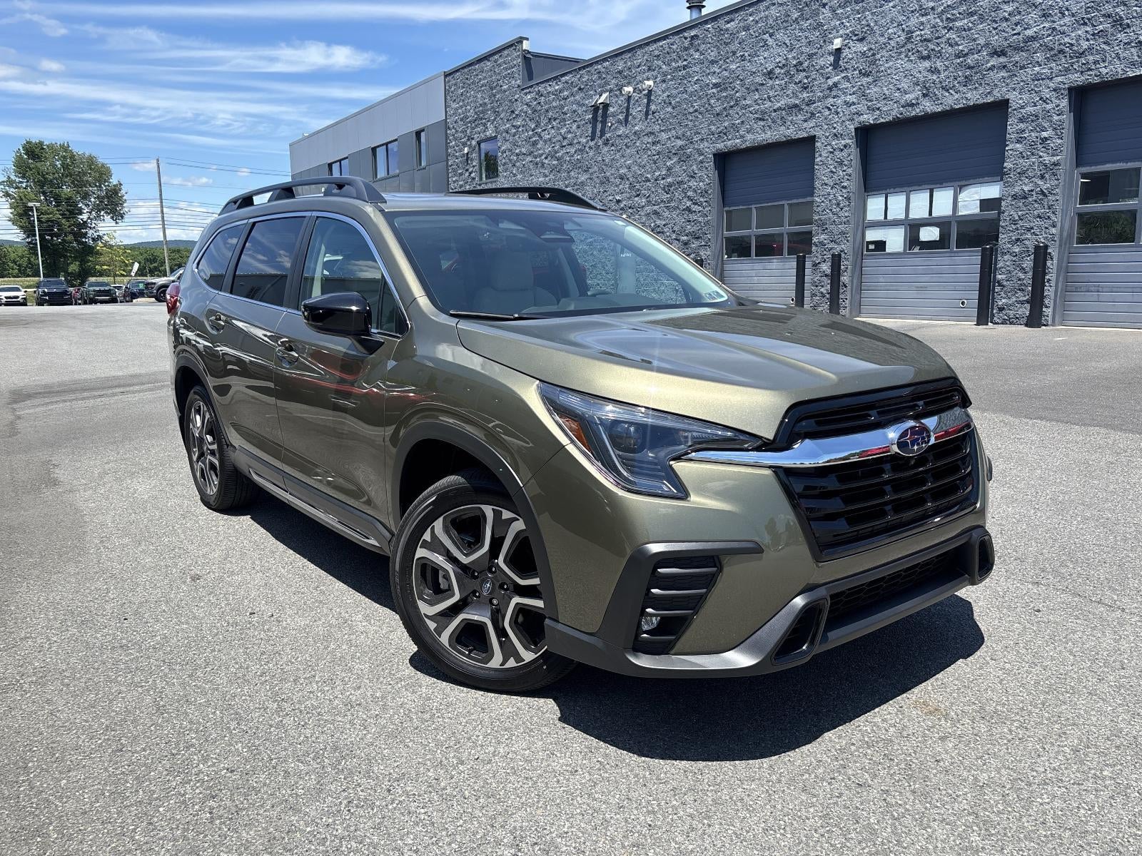 2025 Subaru Ascent Limited 7-Passenger