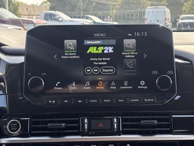 2024 Nissan Pathfinder Platinum 4WD