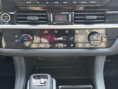 2024 Nissan Pathfinder Platinum 4WD