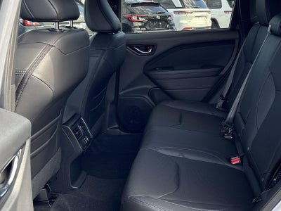 2025 Subaru Forester Limited Hybrid AWD