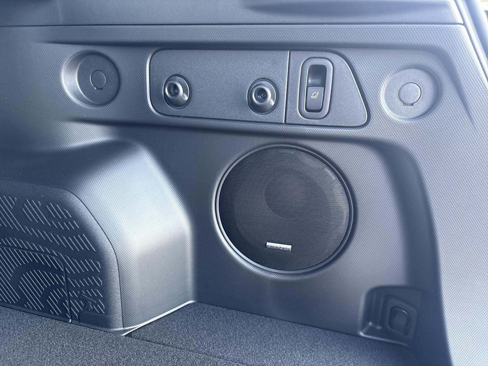 2025 Subaru Forester Limited Hybrid AWD