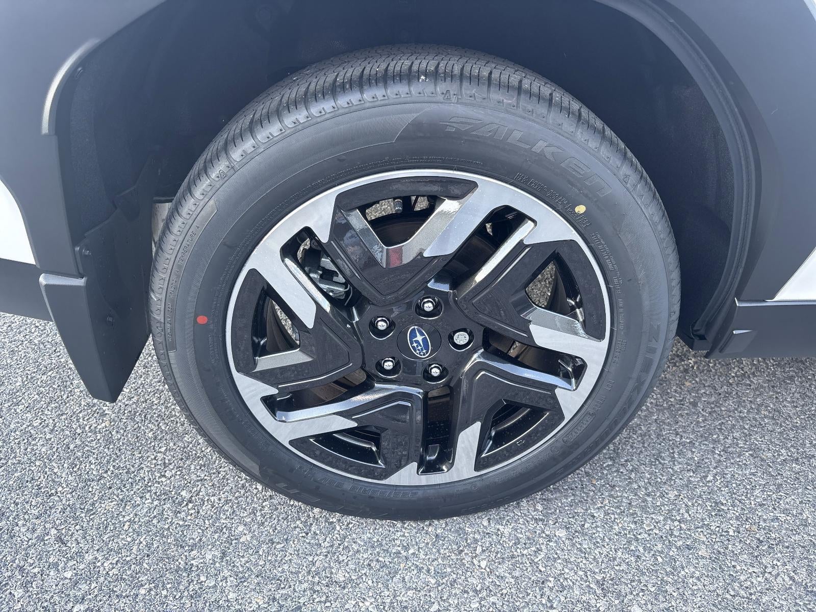 2025 Subaru Forester Limited Hybrid AWD