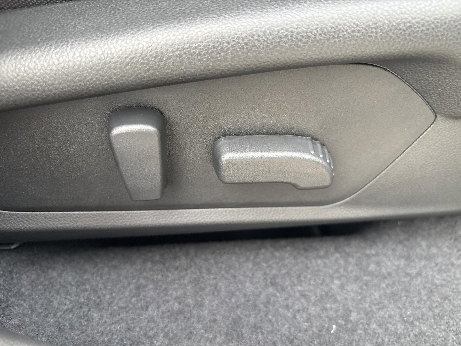 2025 Subaru Forester Touring Hybrid AWD