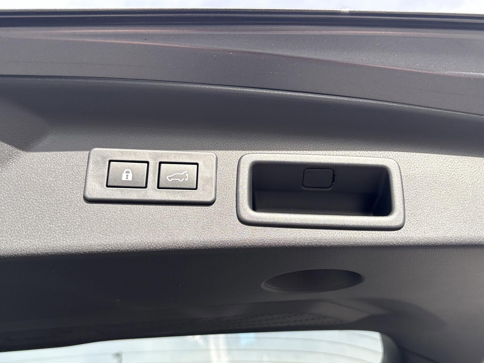 2025 Subaru Forester Touring Hybrid AWD