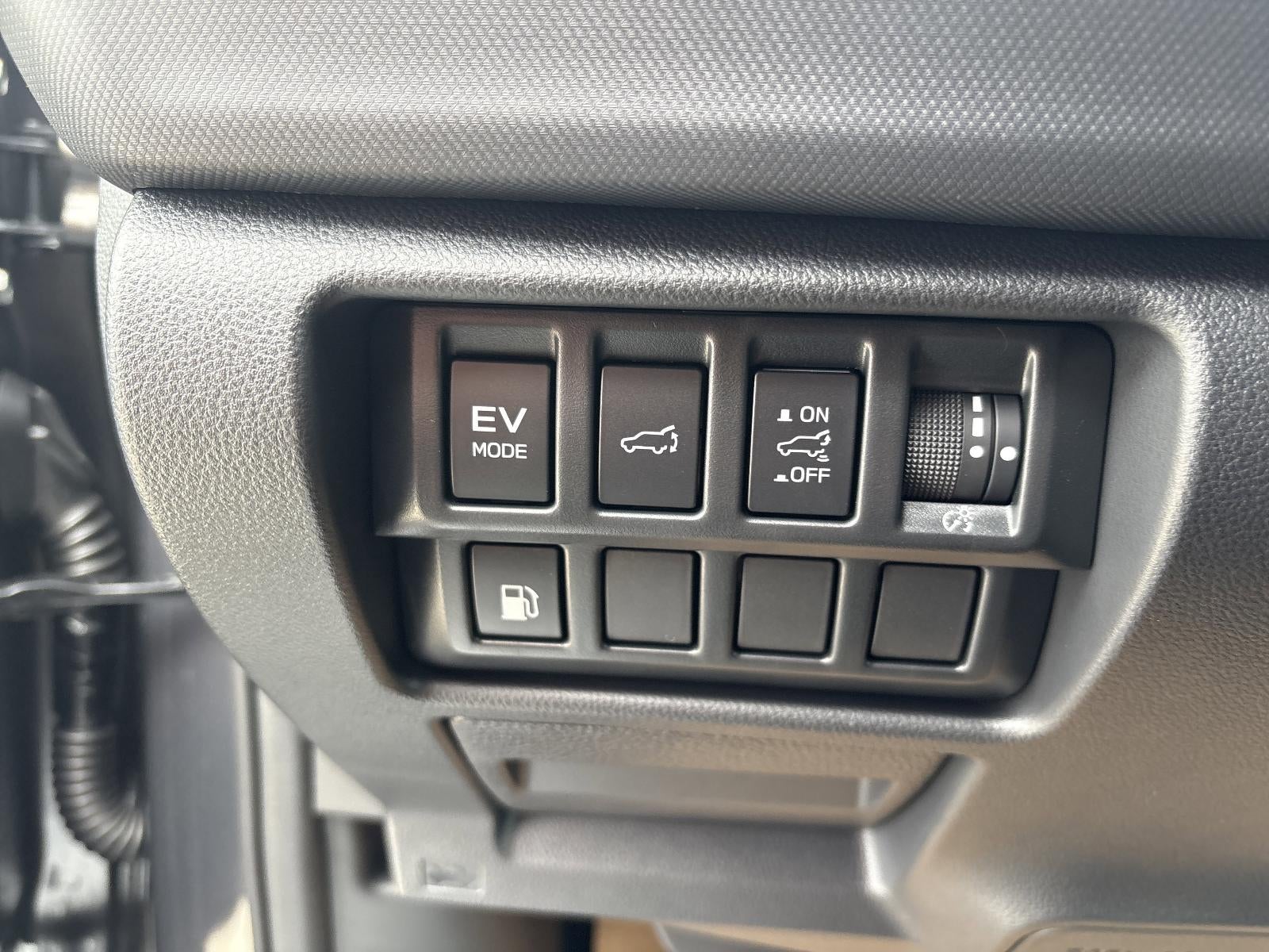 2025 Subaru Forester Touring Hybrid AWD