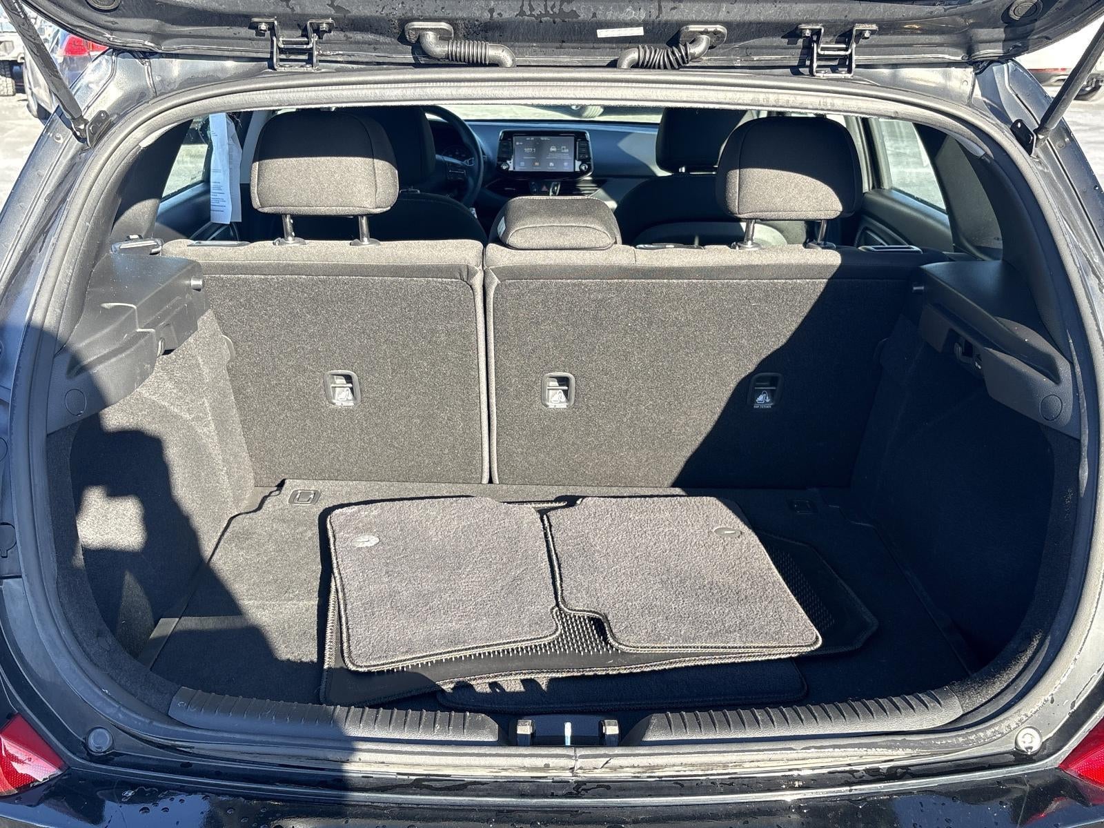 2018 Hyundai ELANTRA GT Auto