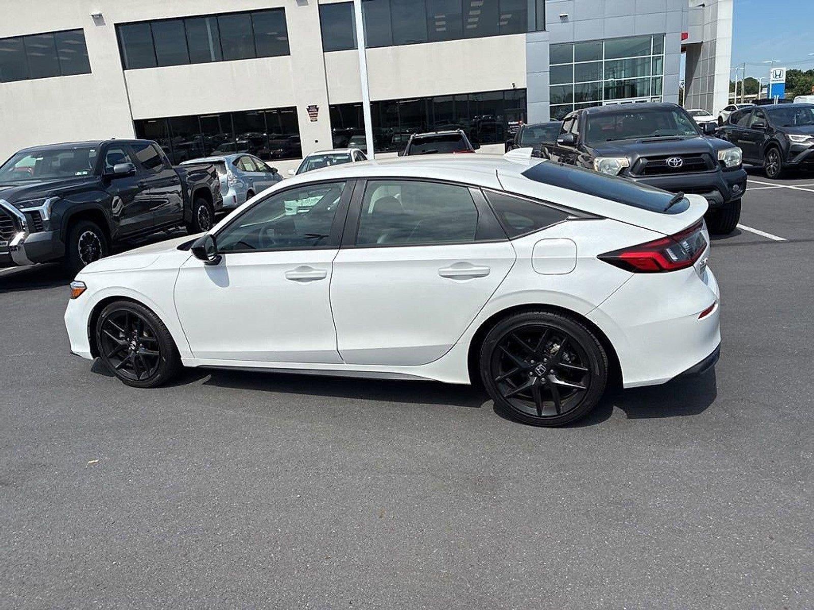 2025 Honda Civic Hatchback Sport CVT