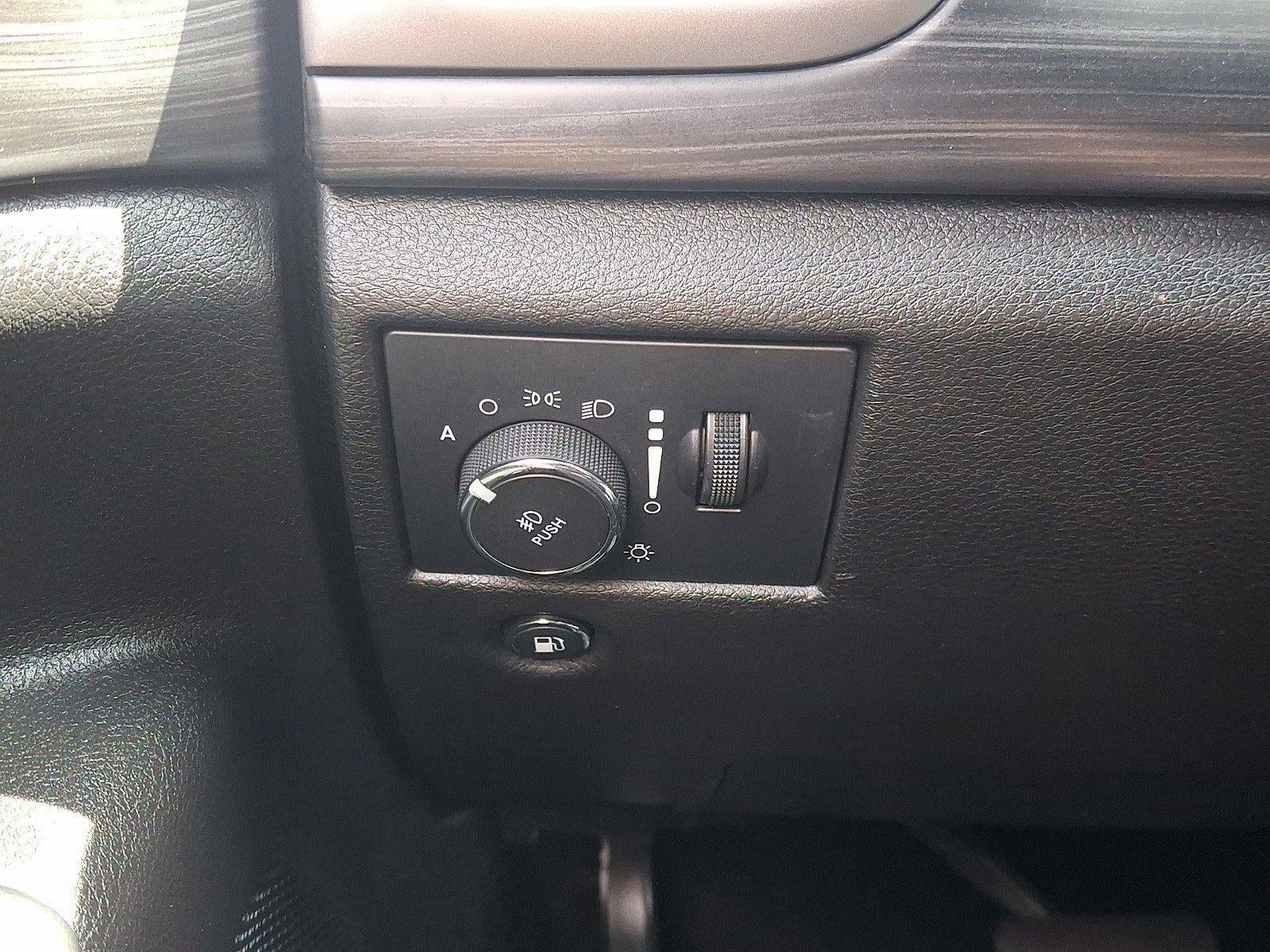 2021 Jeep Grand Cherokee Laredo X 4x4