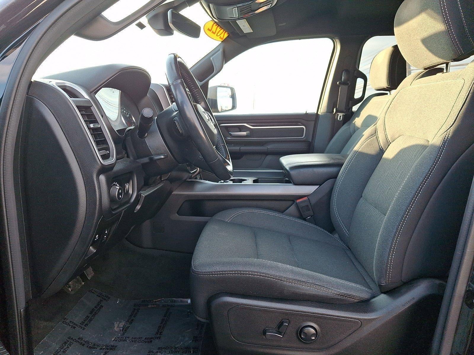 2022 RAM 1500 Big Horn 4x4 Crew Cab 5'7" Box