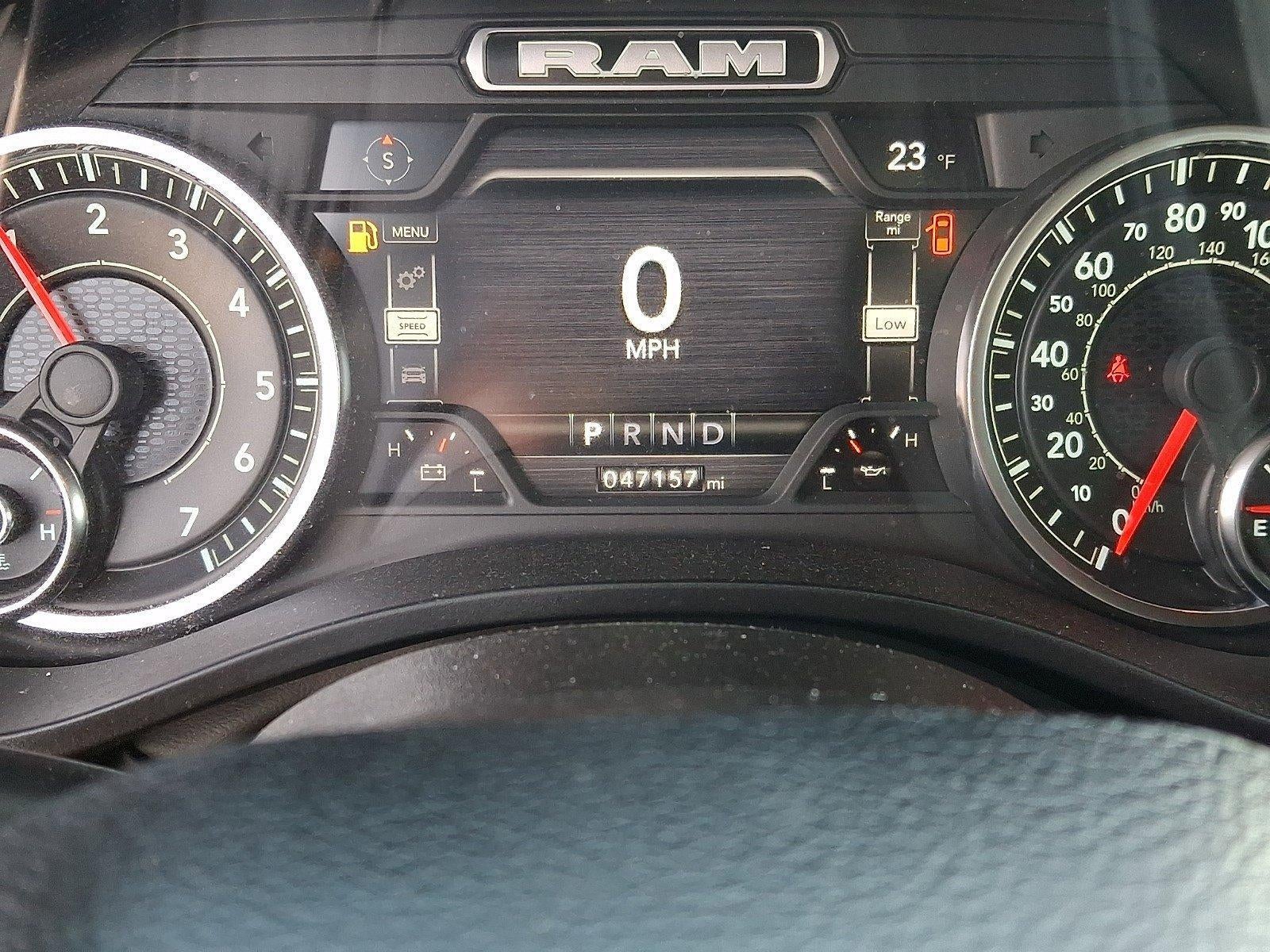 2022 RAM 1500 Big Horn 4x4 Crew Cab 5'7" Box