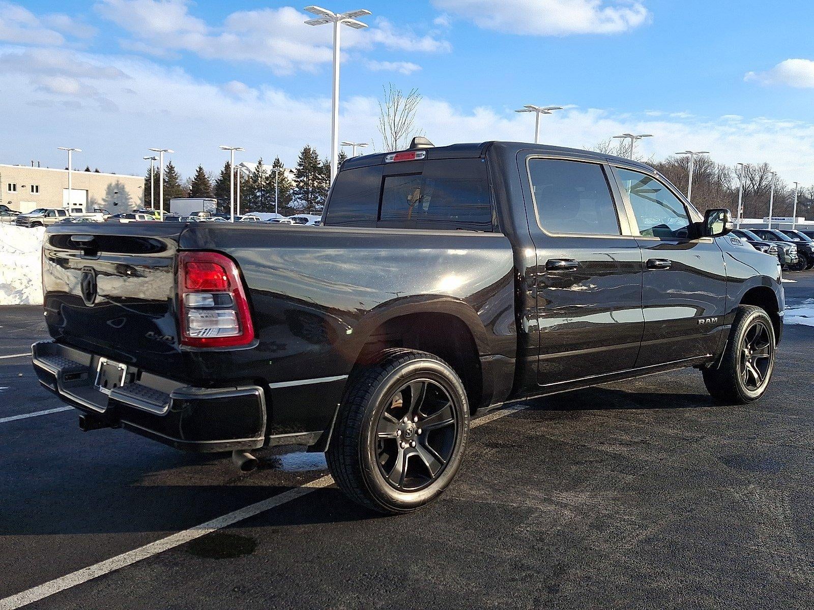 2022 RAM 1500 Big Horn 4x4 Crew Cab 5'7" Box