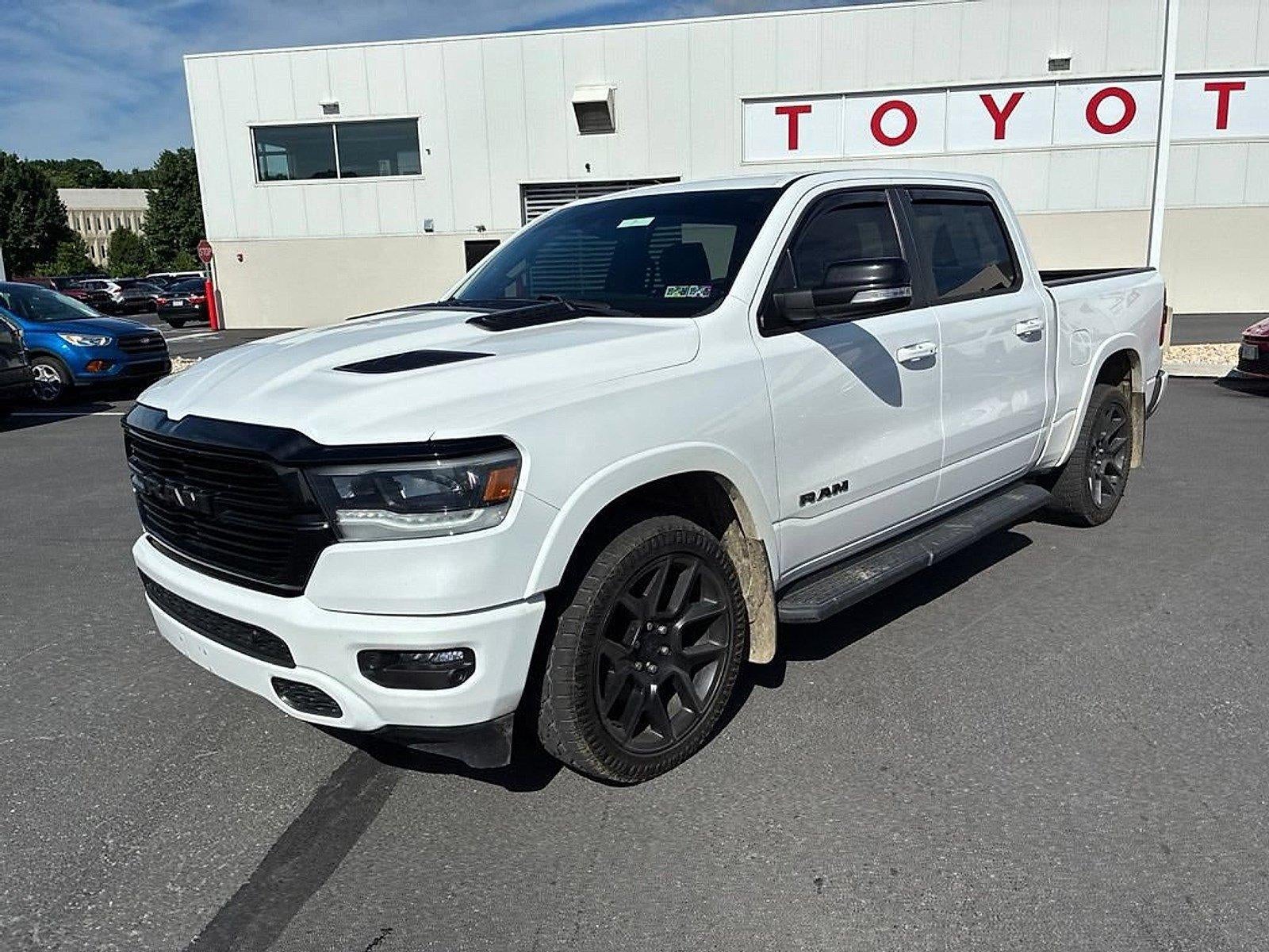 2021 RAM 1500 Laramie 4x4 Crew Cab 5'7" Box