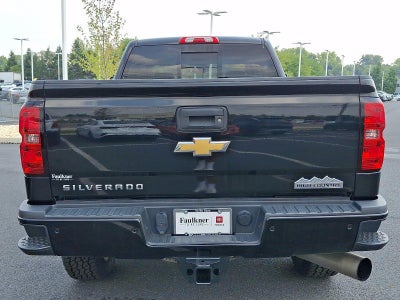2016 Chevrolet Silverado 2500 HD Crew Cab Standard Box 4-Wheel Drive High Country