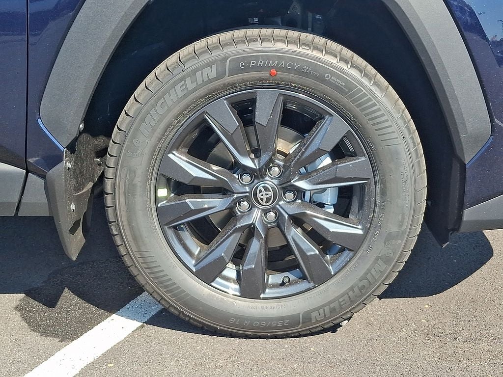 2026 Toyota RAV4 XLE Premium AWD (Natl)