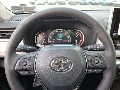 2025 Toyota RAV4 XLE Premium AWD (Natl)