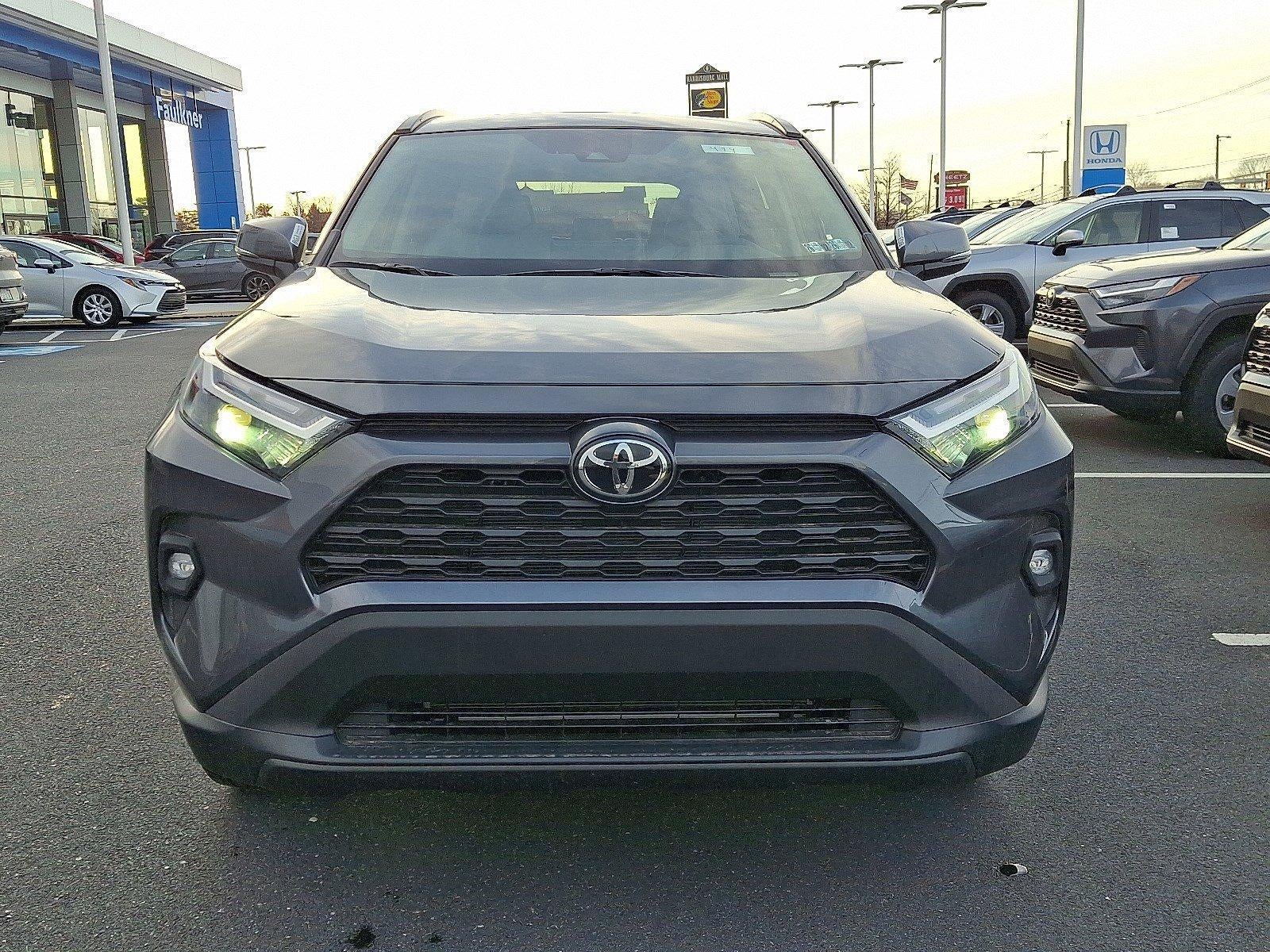 2025 Toyota RAV4 XLE Premium AWD (Natl)