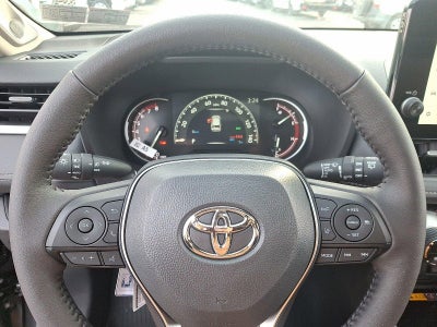 2025 Toyota RAV4 XLE Premium AWD (Natl)