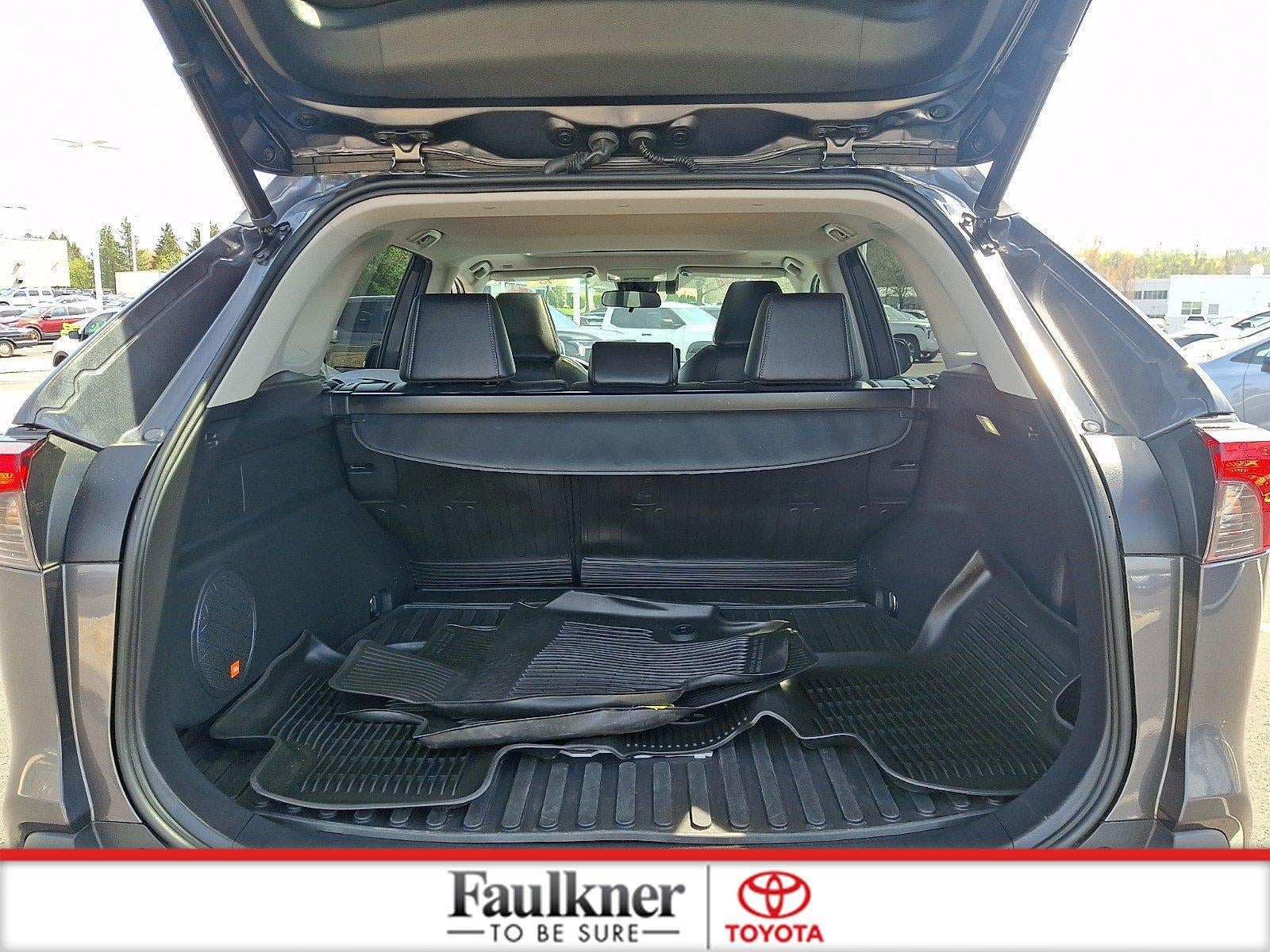 2023 Toyota RAV4 XLE Premium AWD (Natl)