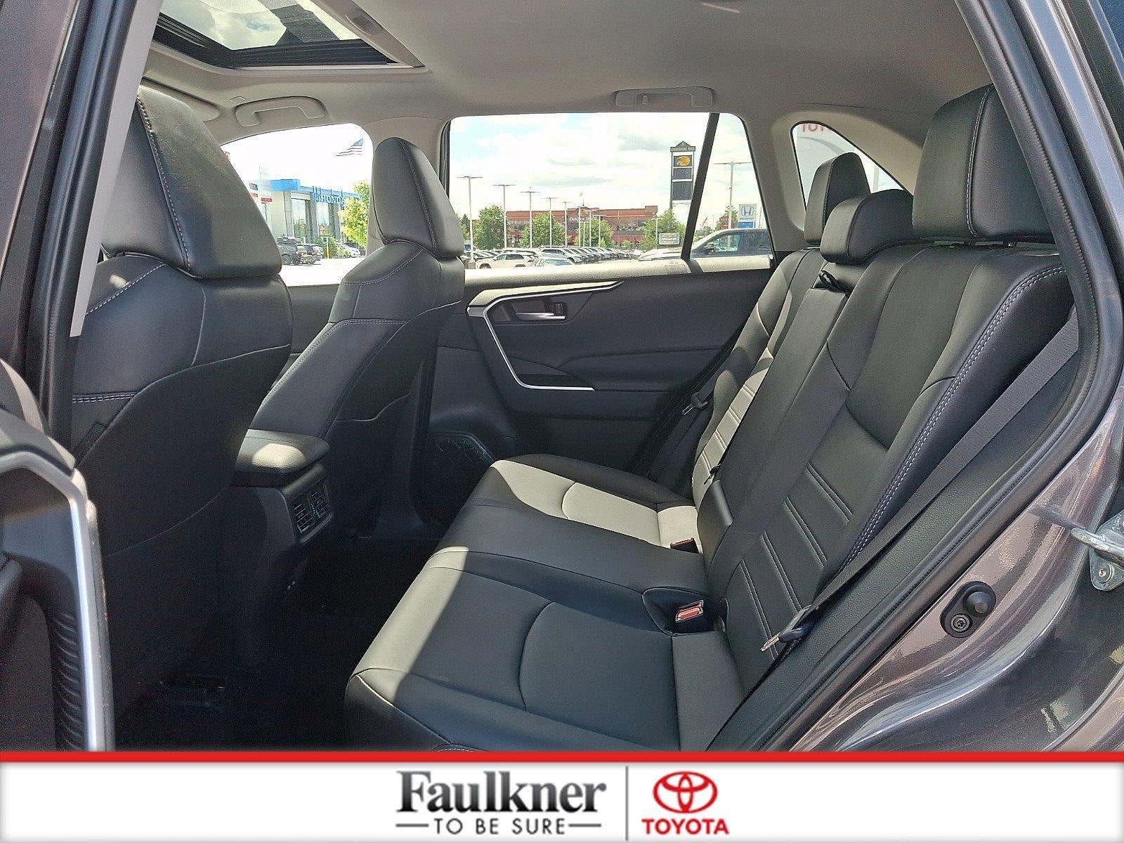2024 Toyota RAV4 XLE Premium AWD (Natl)